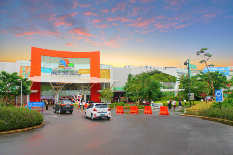 Summarecon Mall